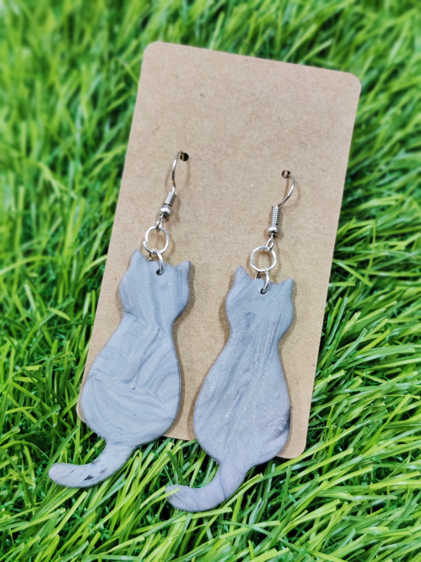 Cat dangler earring